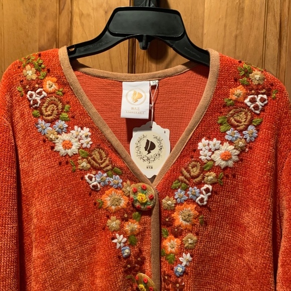 Lianar Art Floral Embroidered Midi Length Sweater in Orange Medium NWT - Picture 3 of 8